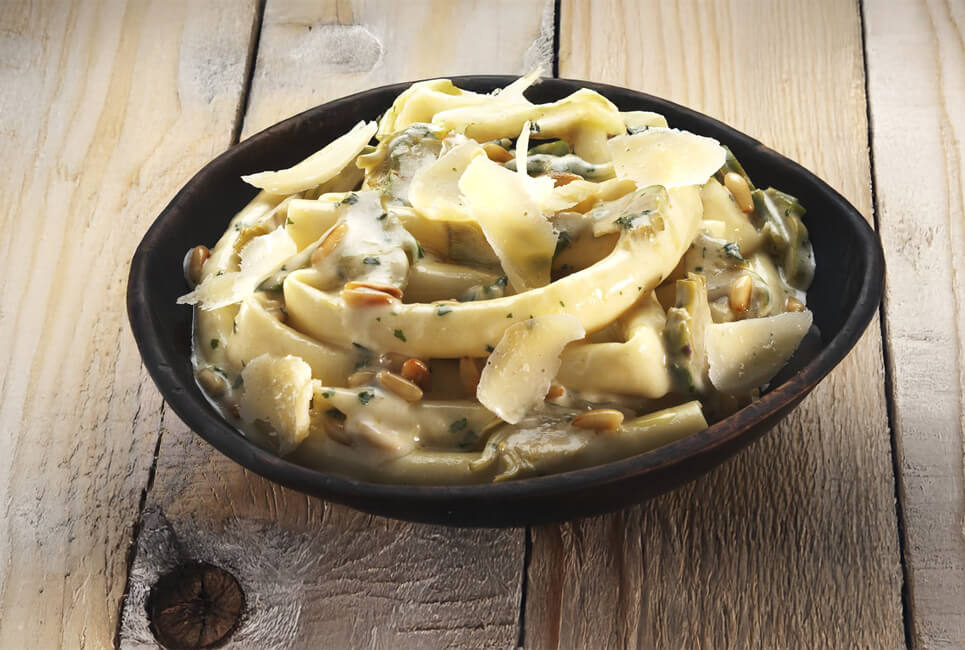 Ziti con carciofi e caprino