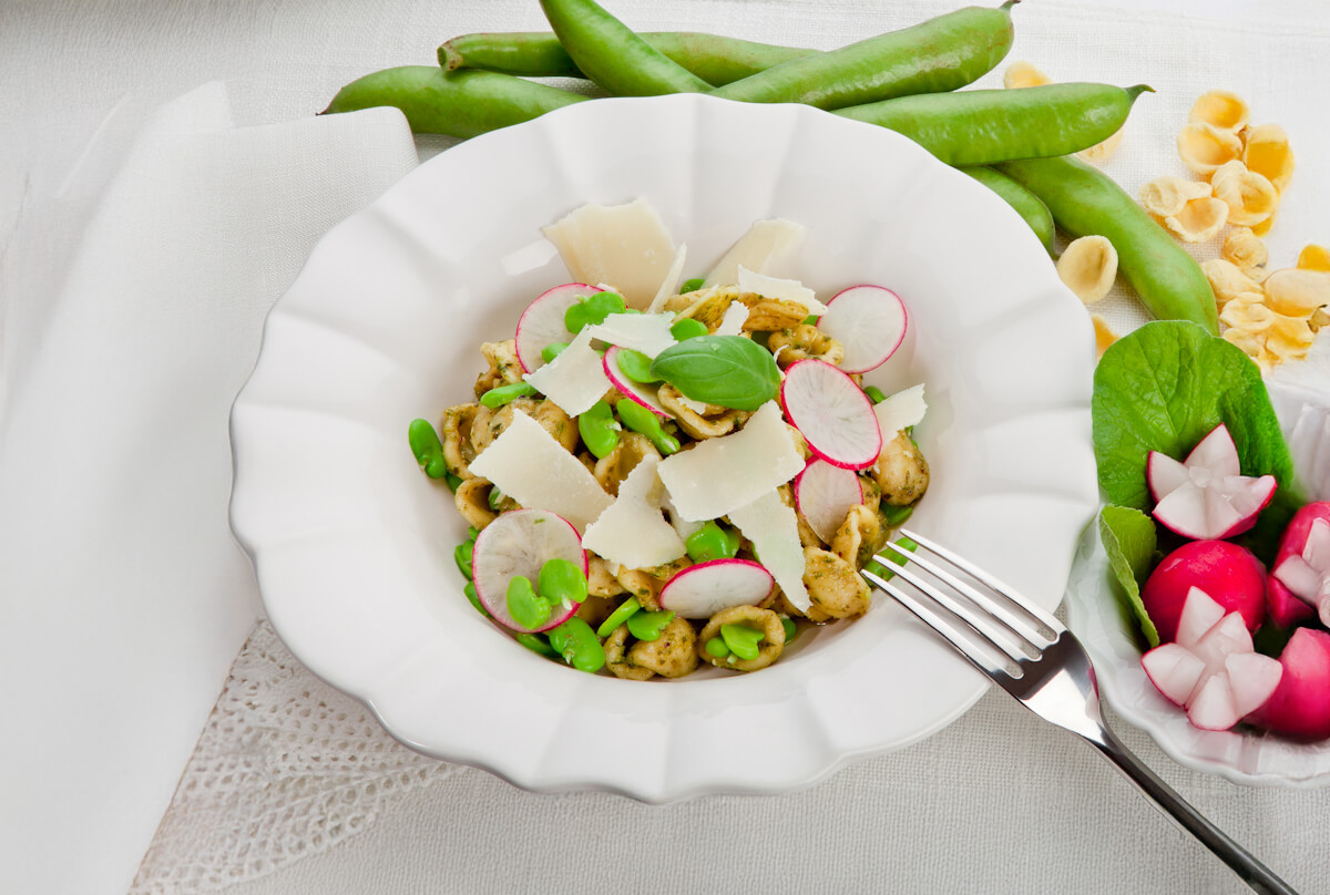 Orecchiette tiepide alle fave