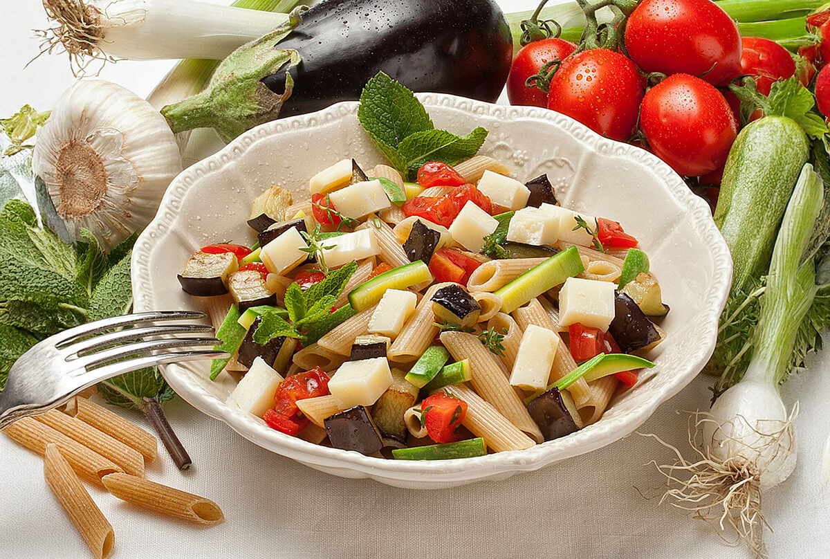 Penne integrali alle verdure e Grana Padano DOP