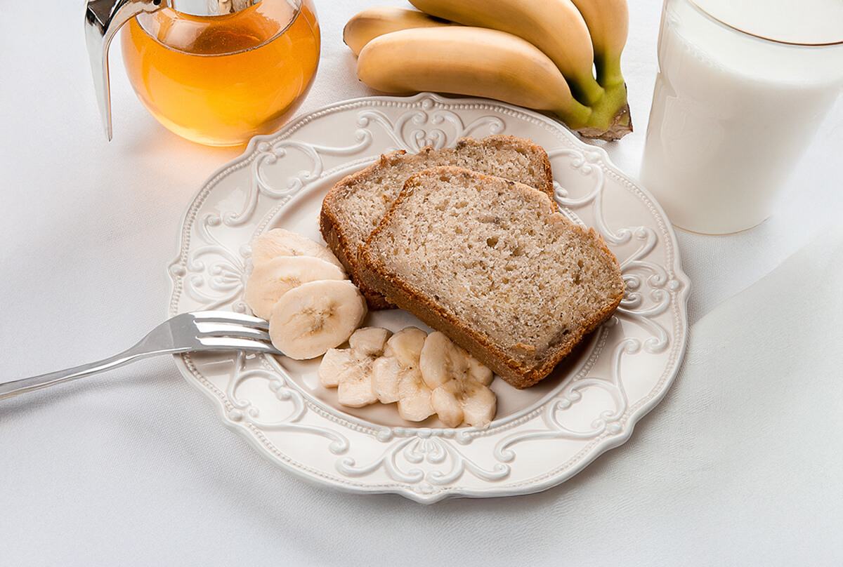 Colazione con pane di banane